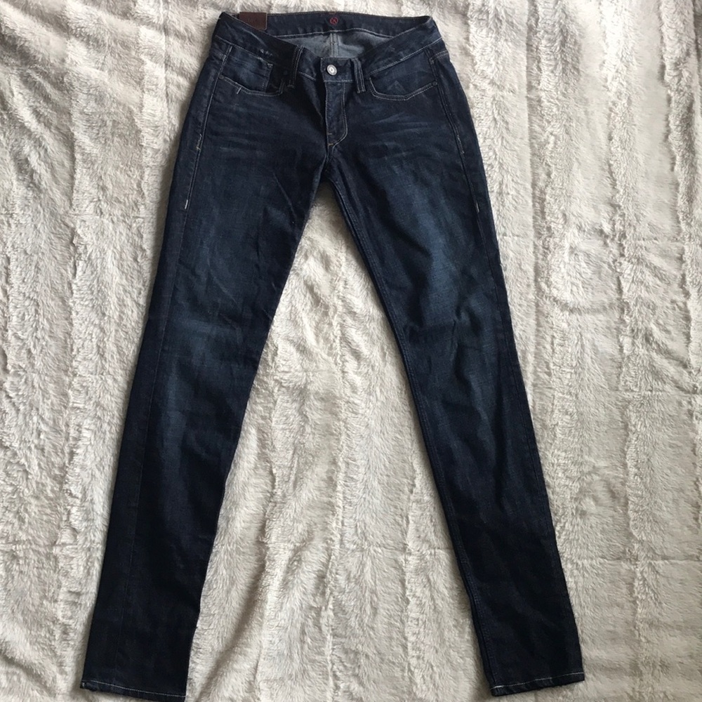 Sinclair Jeans